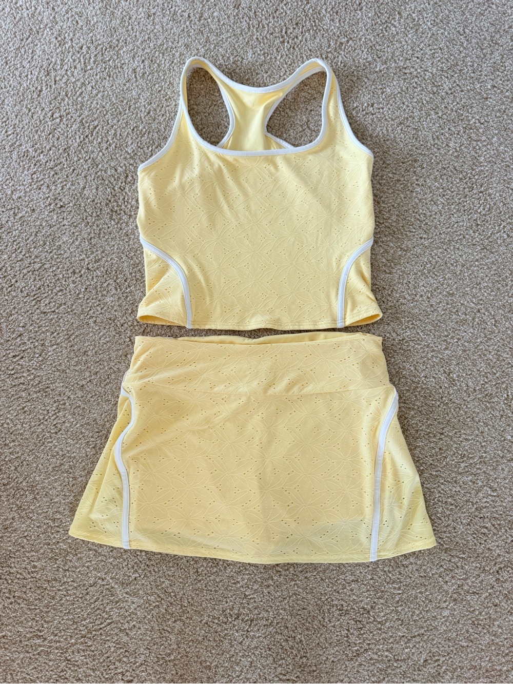 Anthropologie Daily Practice Butter Yellow Eyelet Set L NWOT - Picture 2 of 8